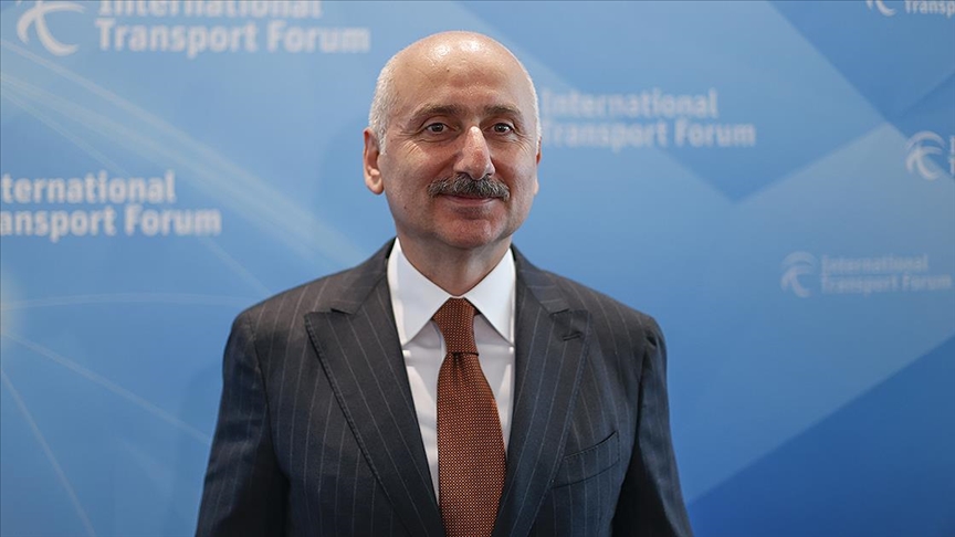 Bakan Karaismailoğlu: Türkiye’nin son 20 yılda yaptığı dev projeler başka ülkelere ilham kaynağı oluyor