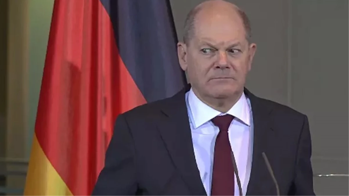 Scholz'a yüz felci geçirten soru! Verdiği tepki basın toplantısının önüne geçti