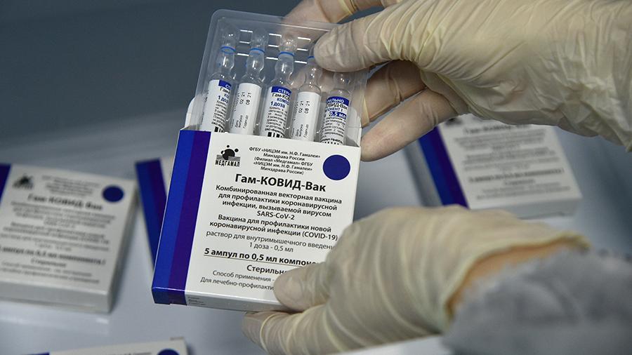РФПИ назвал одобрение вакцины РФ в ВОЗ вопросом «пары месяцев»