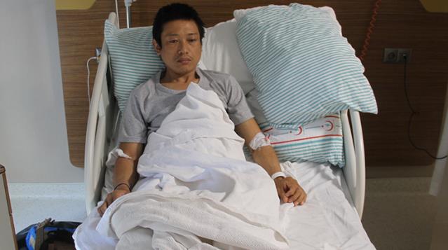 12 yıl önce dünya turuna çıkan Shogan Kameda, Türkiye'de bıçaklandı