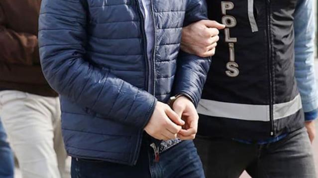 200 bin liraya satacakmış! Uzman çavuş, satmaya götürdüğü 42 kilo esrarla yakalandı