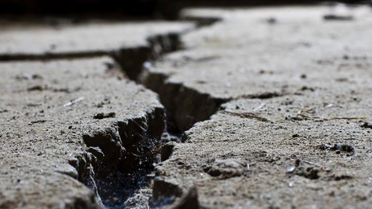 Ekvador'da 6,7 büyüklüğünde deprem