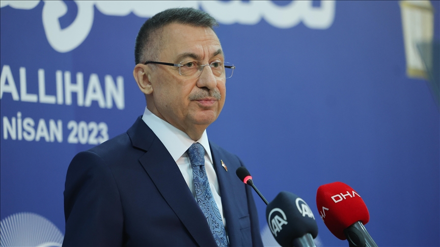 Biz artık başkalarının yazdığı senaryolarda oynayan figüranlar değiliz