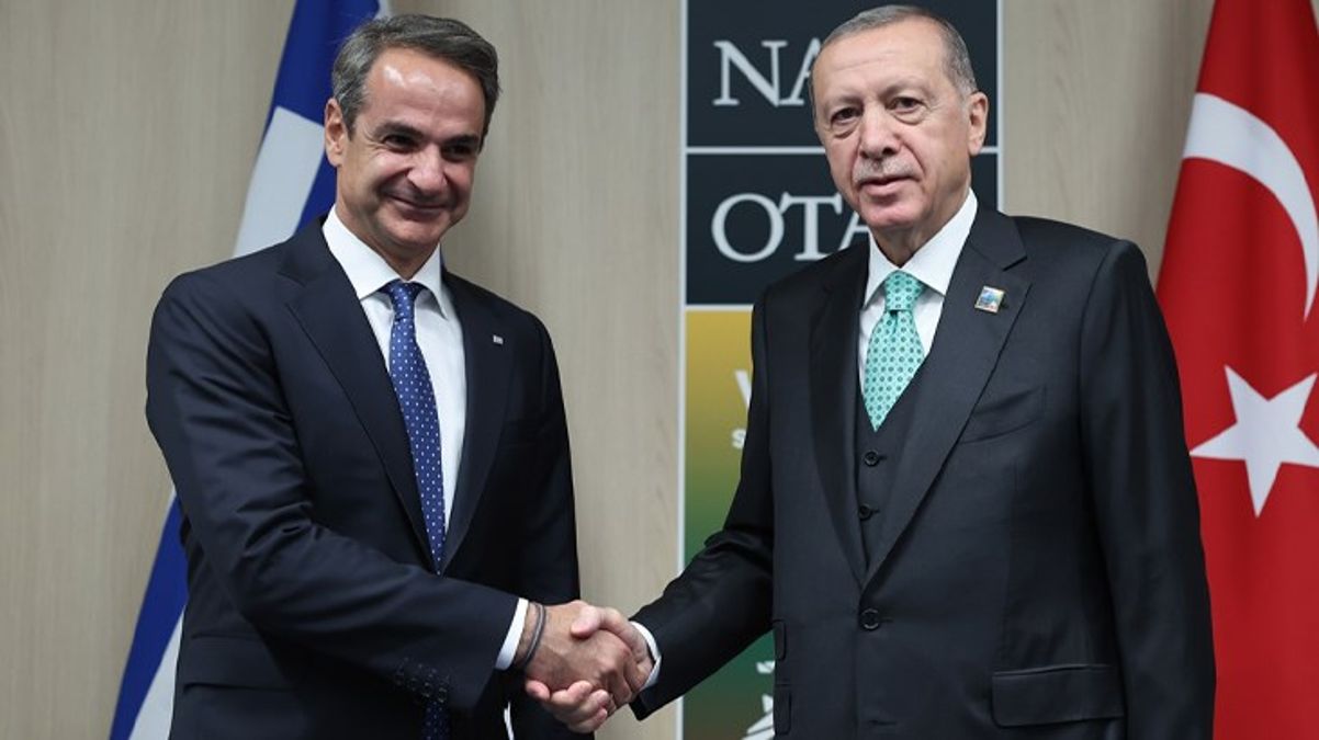 Erdoğan, NATO zirvesindeki görüşmede Miçotakis ile arasında geçenleri anlattı: 2 talebim oldu
