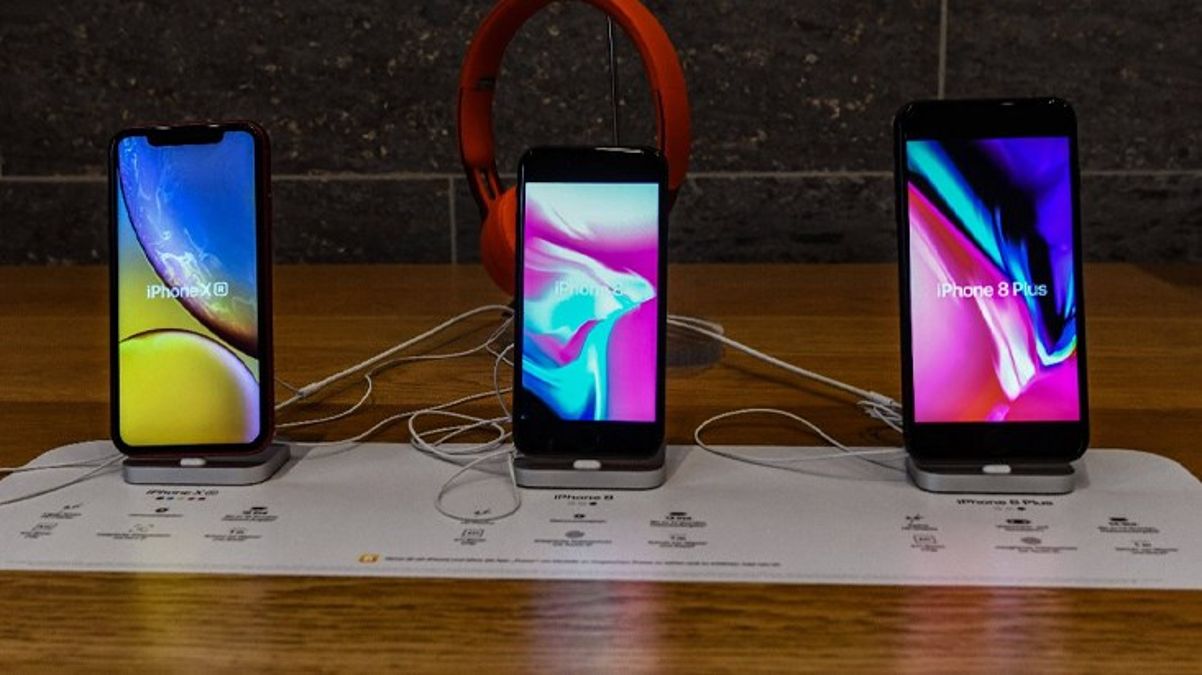 iPhone 8 ve iPhone X'e güncelleme gelmeyecek