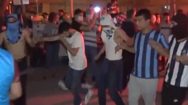 Adana'dan vakaları patlatacak görüntüler! Şampiyonluk kutlamaları korona partisine döndü