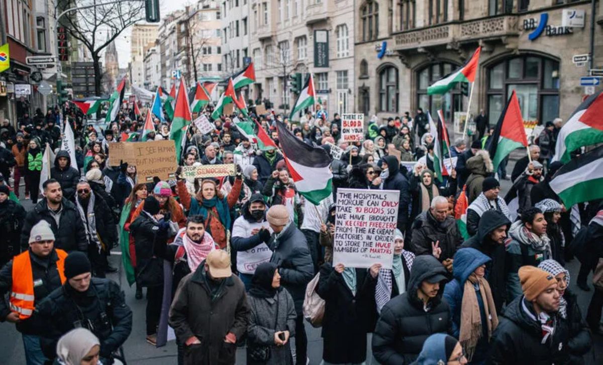 Almanlar artık İsrail'in soykırımını protesto edemeyecek! İsrail'in var olma hakkını inkar edenlere 5 yıl hapis geliyor