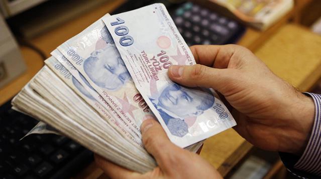 Asgari ücret pazarlığı 500 TL'ye takıldı! Türk-İş ve TİSK'in önerdiği rakamlar arasında 500 TL fark var