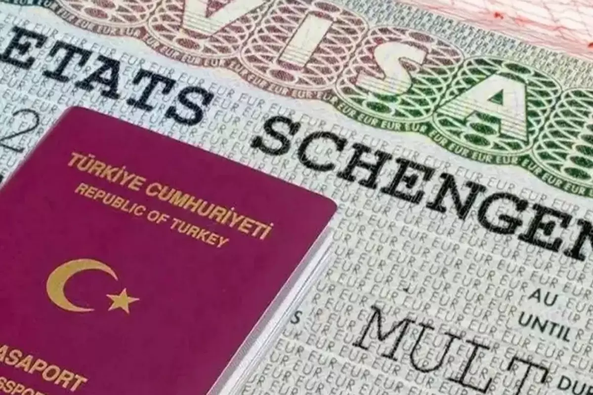 Avrupa Parlamentosu'ndan Türkiye'ye vize kolaylığı çağrısı