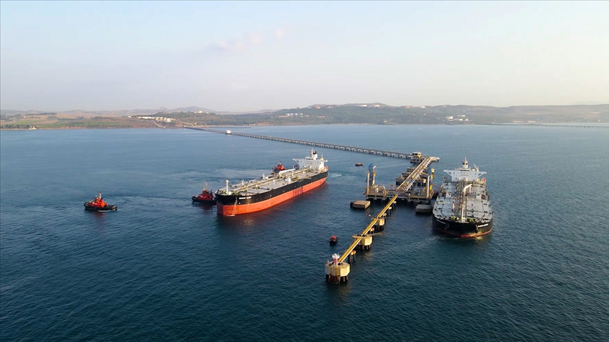 Bakü-Tiflis-Ceyhan'ın ham petrol sevkiyatında 5 bin tankere ulaşıldı