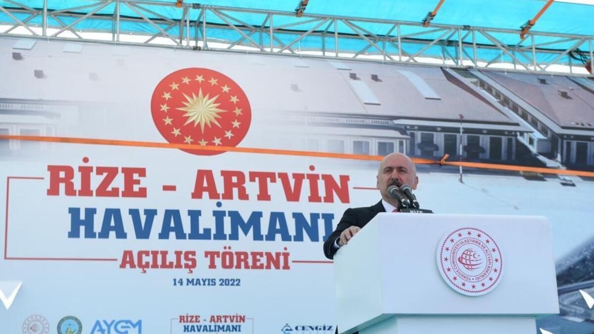 Bakan Karaismailoğlu: Hava yoluyla seyahat eden yolcu sayısı 57 milyonu geçti