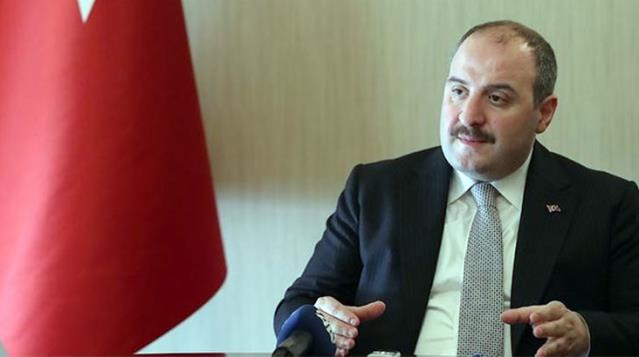 Bakan Varank'tan televizyona çıkan uzmanlara yerli aşı sitemi! Bir kişiyi ayrı tutup isim verdi