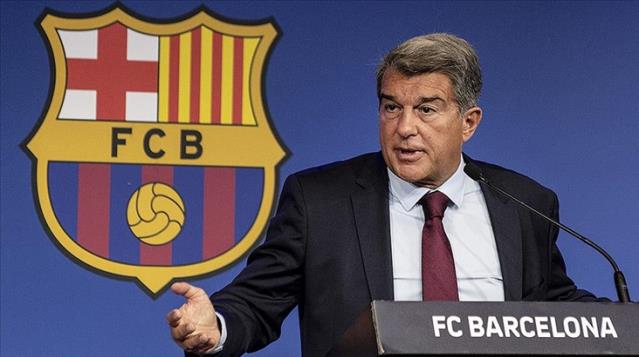 Barcelona'nın borcu akıllara durgunluk verdi! Miktarı öğrenen efsane futbolcunun uykuları kaçtı