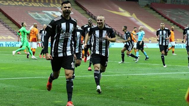 Beşiktaşlıları yıkan iddia! Rachid Ghezzal, Al Nassr'la ön protokol imzaladı