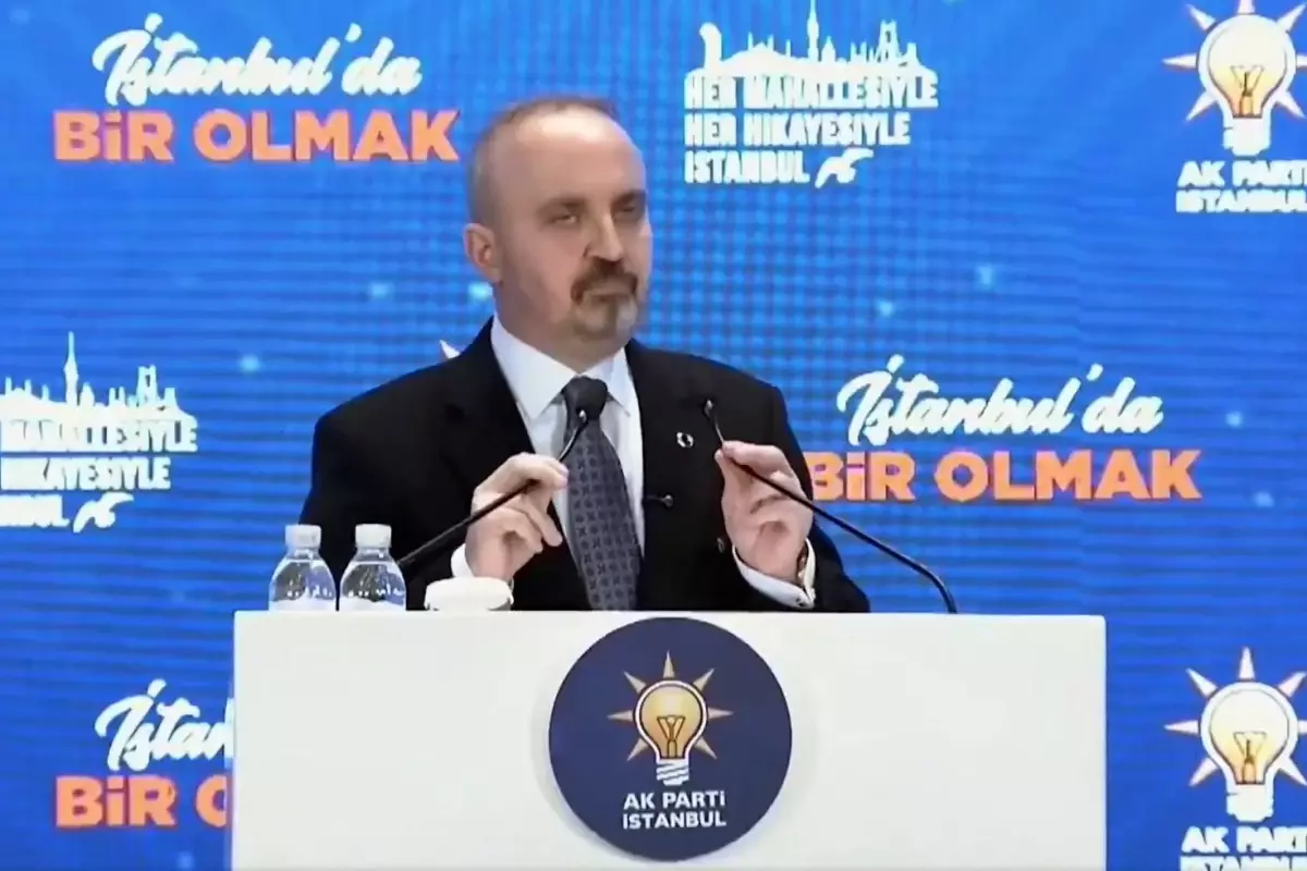 Bülent Turan'dan salonu ayağa kaldıran özeleştiri: İl başkanının kardeşi il müdürü olmaz