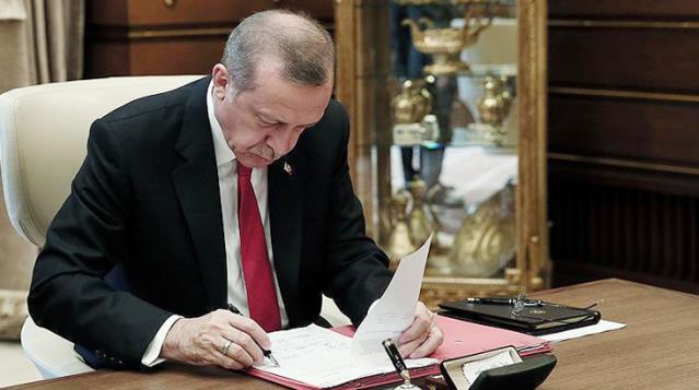 Cumhurbaşkanı Erdoğan imzaladı! 5 bakanlıkta kritik atamalar Resmi Gazete'de