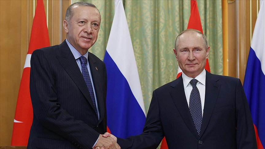 Cumhurbaşkanı Erdoğan, Putin ile tahıl sevkiyatını görüştü
