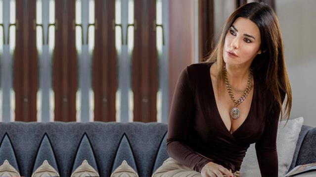 Defne Samyeli acısını paylaştı! Çok sevdiği köpeği hayata veda etti