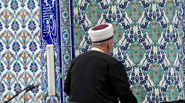 Denizli'de aşı karşıtı imam açığa alındı