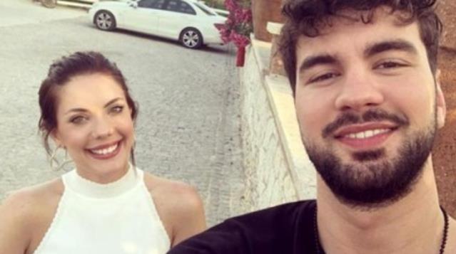 Eda Ece'den sevgilisiyle çıkan ayrılık haberlerine yanıt: Ben sinirlenince Buğrahan'ı takip etmeyi bırakıyorum