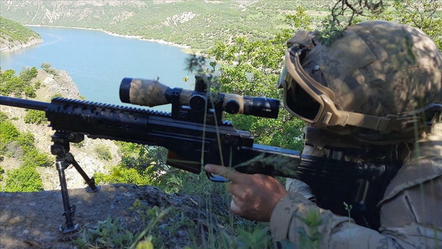 Elazığ'da Eren Abluka-11 Şehit Jandarma Uzman Çavuş Rıstam Çetin Operasyonu başlatıldı