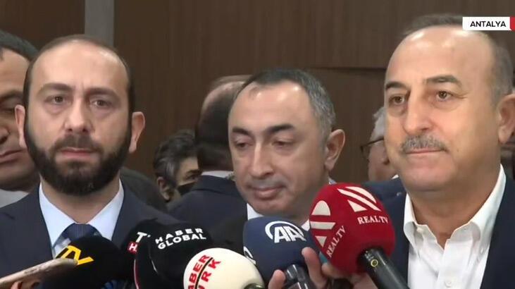Ermenistan ile yeni dönem! Bakan Çavuşoğlu'ndan flaş açıklama