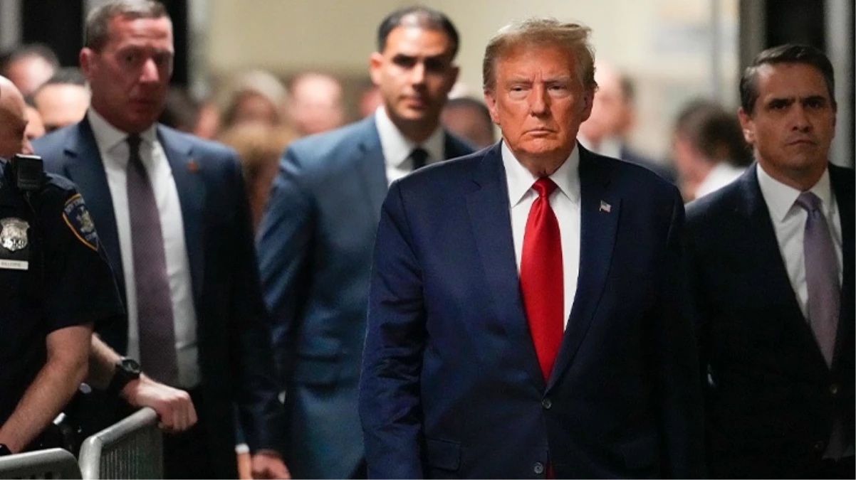Eski ABD Başkanı Donald Trump'a emlak dolandırıcılığından 354,9 milyon dolar para cezası verildi