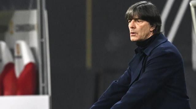 Fenerbahçe taraftarı kahrolacak! Löw planının suya düşmesi bir telefona bakıyor