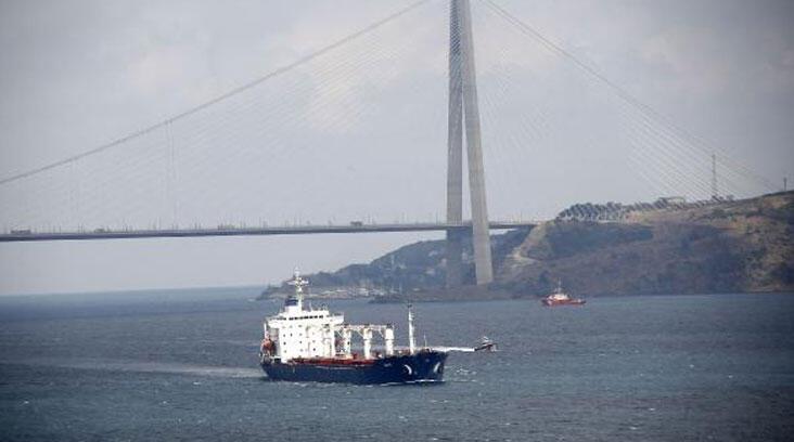 Gözler İstanbul'da! Tahıl gemisi Razoni, Boğaz'ı geçti