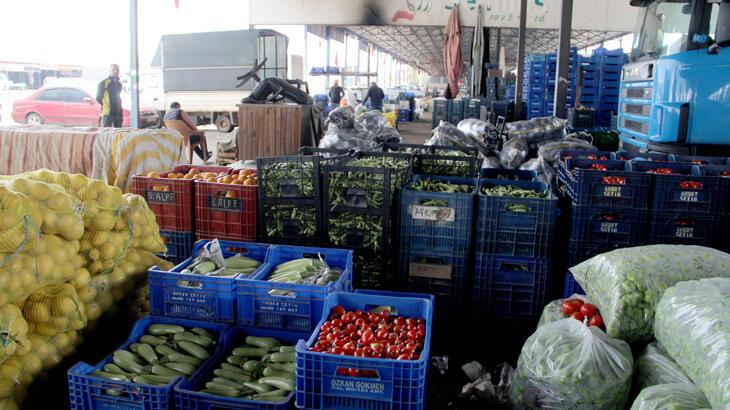 Halde ürün artışı üç katına çıktı! Fiyatlar yarı yarıya düştü