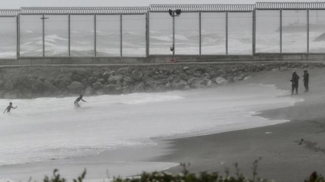 İspanya neye uğradığını şaşırdı! 24 saatte, 700'ü çocuk 5 bin düzensiz göçmen geçiş yaptı