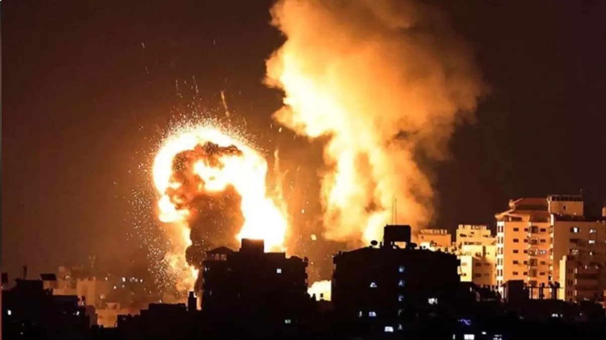İsrail'den Gazze'ye hava saldırısı: Hayatını kaybedenlerin 6'sı çocuk