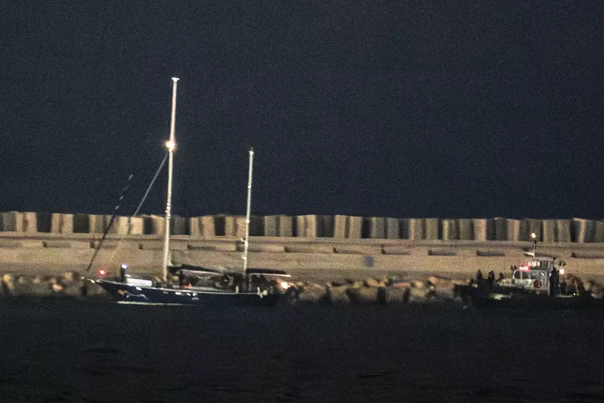İsrail güçlerince alıkonulan Madleen  gemisi, Aşdod Limanı'na ulaştı