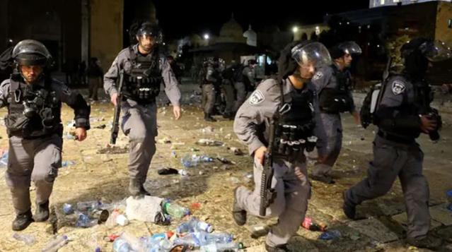 İsrail güçlerinden Batı Şeria'da Filistinli göstericilere müdahale: 294 yaralı