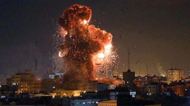 İsrail, hava saldırısıyla Gazze'yi vurdu: Hayatını kaybedenlerin sayısı 24'e yükseldi