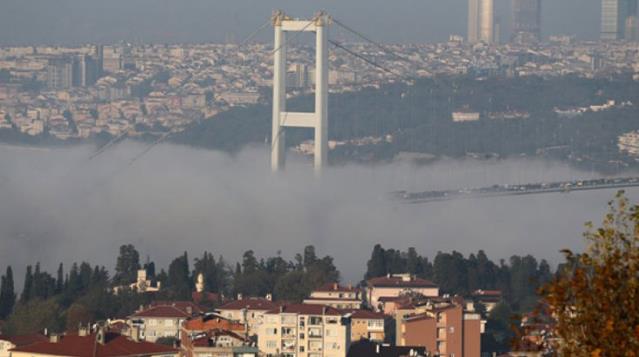 İstanbul'da sis yeniden etkili oldu, görüş mesafesi çok azaldı