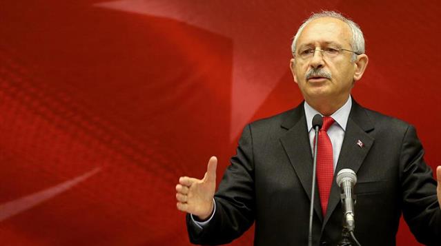 Kılıçdaroğlu, sahada çalışan partililere seslendi: Bizi eleştiren vatandaşlara hemen itiraz etmeyin