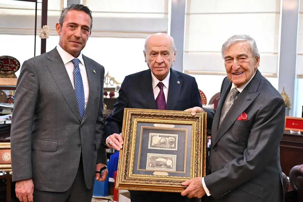 Koç Ailesi'nin Bahçeli'ye verdiği hediyenin sırrı! Değeri dudak uçuklatıyor