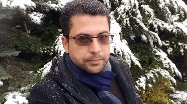 Oto galerici, komşu esnaflar tarafından iş yerinde asılı halde ölü bulundu