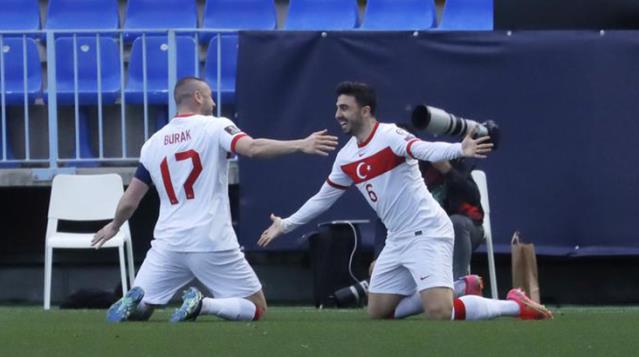 Ozan Tufan kariyerinin en skorer sezonlarından birini yaşıyor