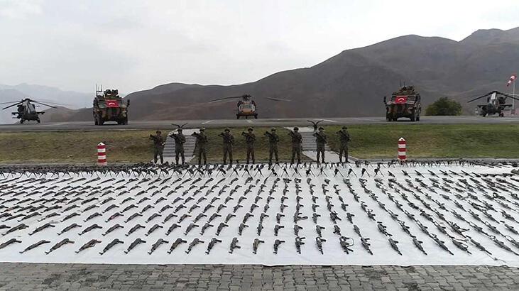 Pençe-Kilit Operasyonu'nda bin 43 silah ele geçirildi