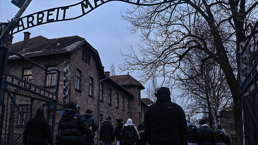 Polonya, Almanya'dan istenen  savaş  tazminatına destek için Türkiye dahil ülkelerle görüşmeye hazır