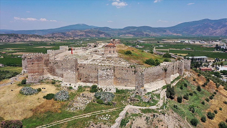 Selçuk'taki kazılarda Efes'i Hitit uygarlığıyla buluşturan kanıtlar bulundu