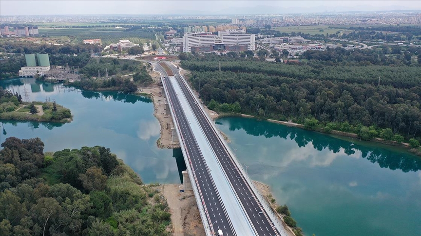Seyhan Nehri'nin  yeni gerdanlığı  Adana 15 Temmuz Şehitler Köprüsü olacak