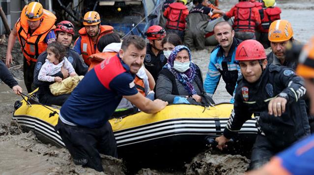 Karadeniz'deki sel felaketinin bilançosu ağırlaşıyor! Yaşamını yitirenlerin sayısı 27'ye yükseldi