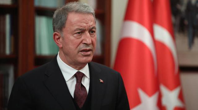 Milli Savunma Bakanı Akar'dan 104 emekli amiralin imza attığı bildiriye tepki: Demokrasimize zarar vermekten başka bir işe yaramaz