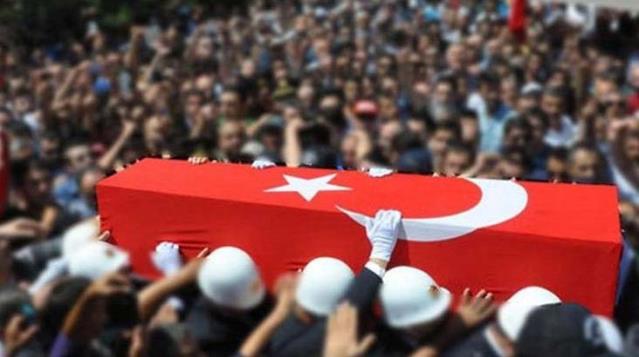 Son Dakika: Pençe Harekatı bölgesinde çıkan çatışmada 2 askerimiz şehit oldu