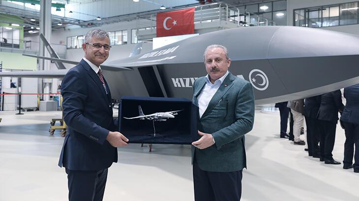 TBMM Başkanı Şentop, Azerbaycan ve Pakistanlı mevkidaşlarıyla BAYKAR'ı ziyaret etti