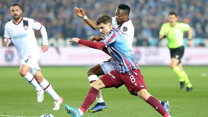 Trabzonspor, Karagümrük'e takıldı! Nefes kesen maçta kazanan çıkmadı
