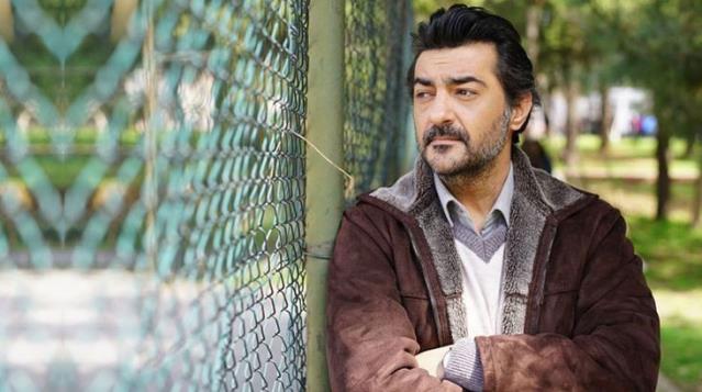 Ünlü oyuncu Celil Nalçakan 